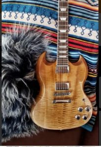 Guitars & tonewood